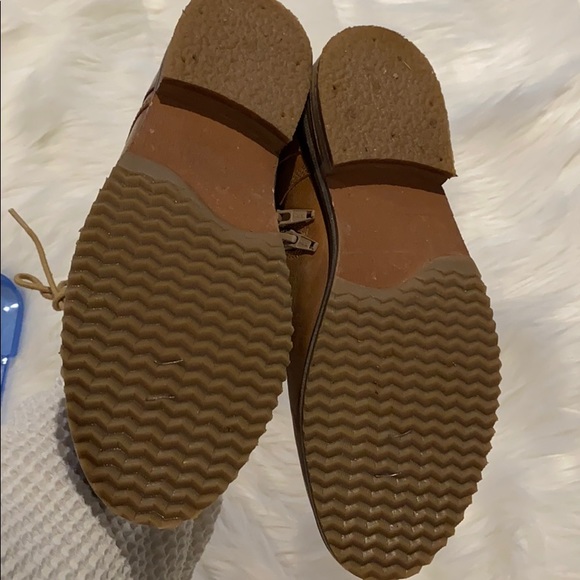 Boots - Picture 2 of 4